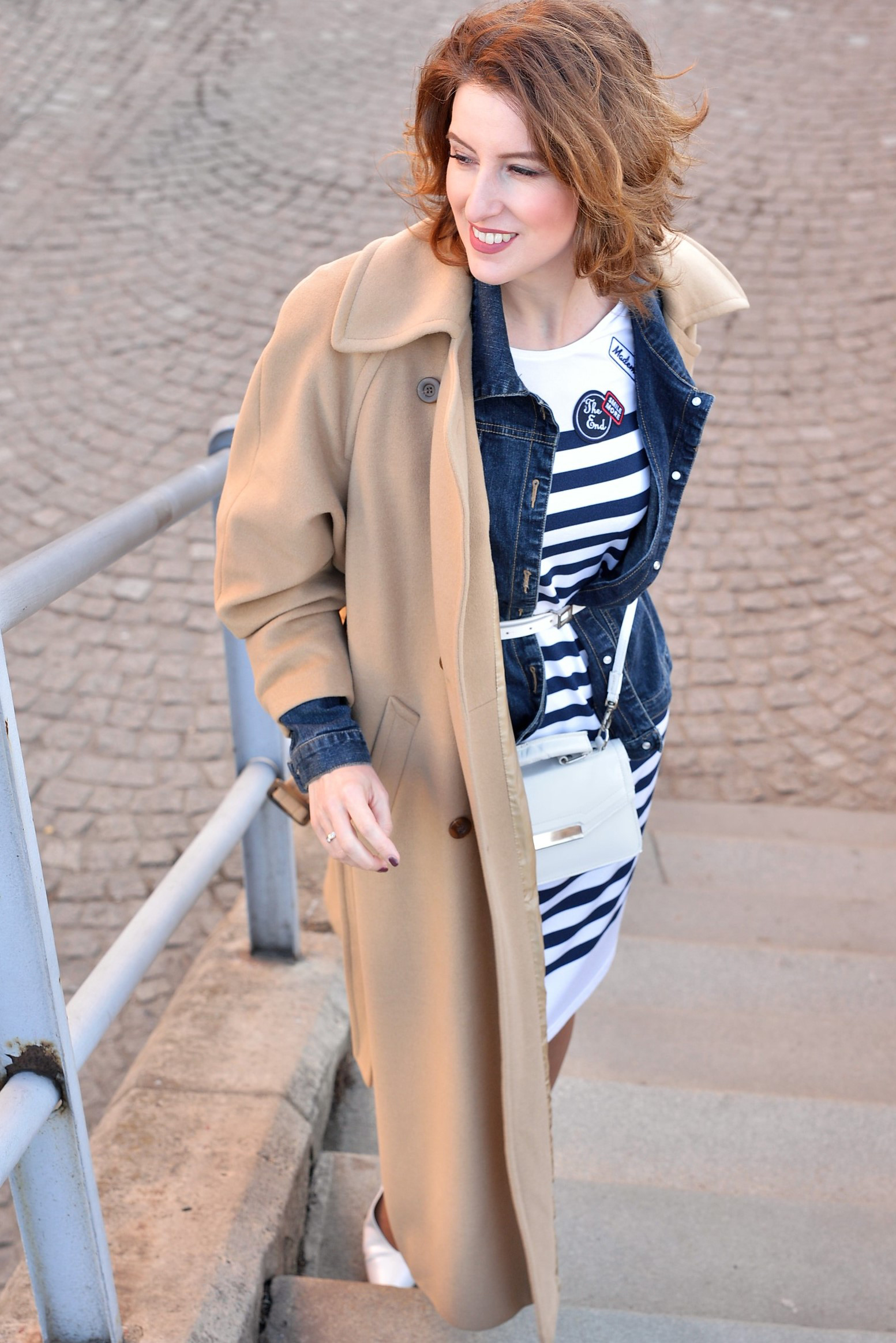 classic outfit, denim, stripes, sport dress, beige coat